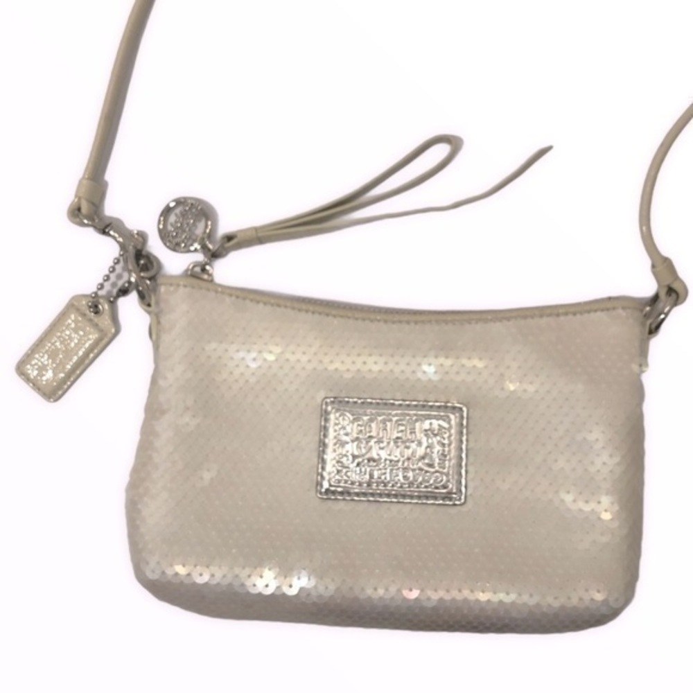 Coach poppy sequined white mini swingpack bag rare